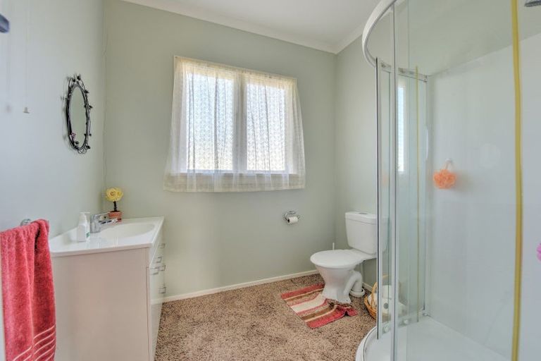 Photo of property in 56 Blaydon Street, Waikaia, 9778