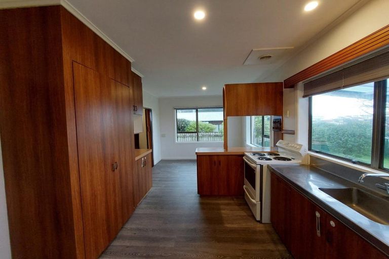 Photo of property in 157a Seaview Road, Westown, New Plymouth, 4310