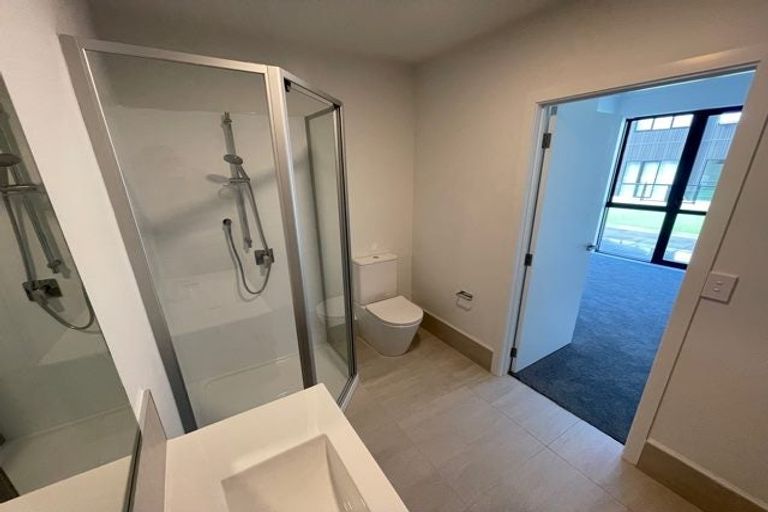 Photo of property in 19/11 Carlos Drive, Flat Bush, Auckland, 2016