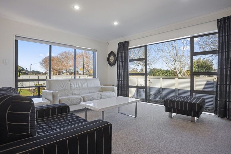 Photo of property in 17 Tauranga Road, Waihi, 3610