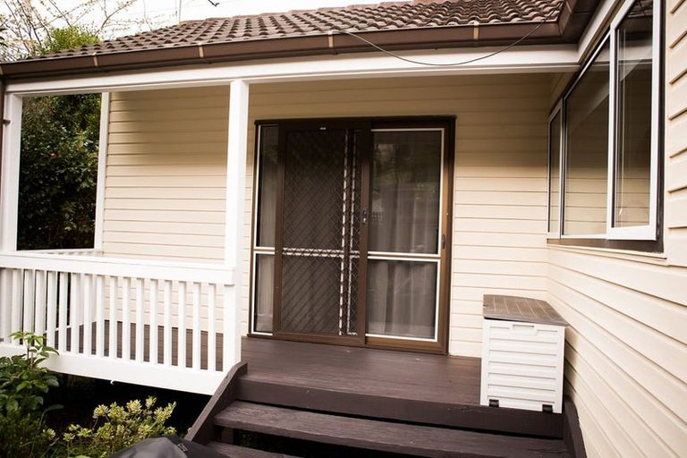 Photo of property in 8 Burma Road, Khandallah, Wellington, 6035