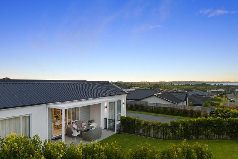 Photo of property in 37 Motukaraka Drive, Beachlands, Auckland, 2018