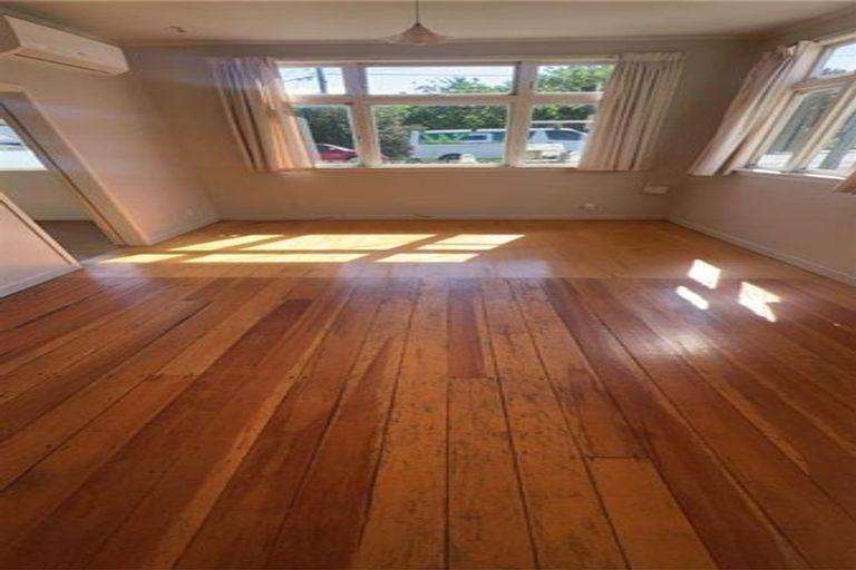 Photo of property in 429 Adelaide Road, Berhampore, Wellington, 6023