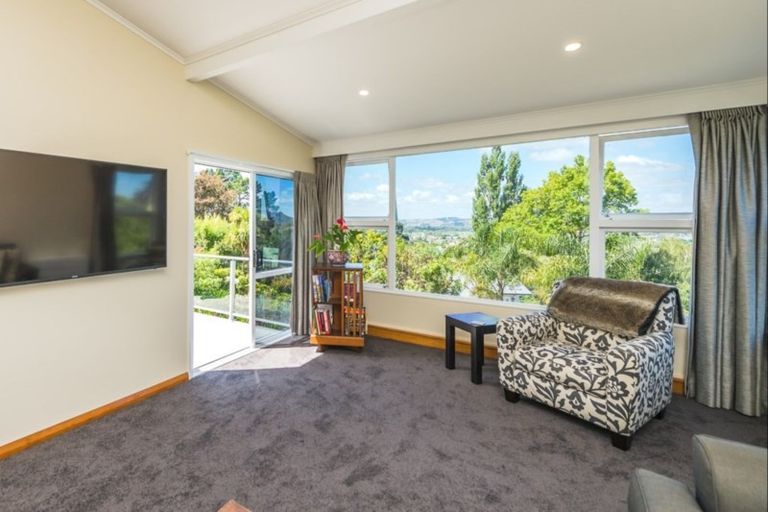 Photo of property in 11 Hillside Terrace, Saint Johns Hill, Whanganui, 4500