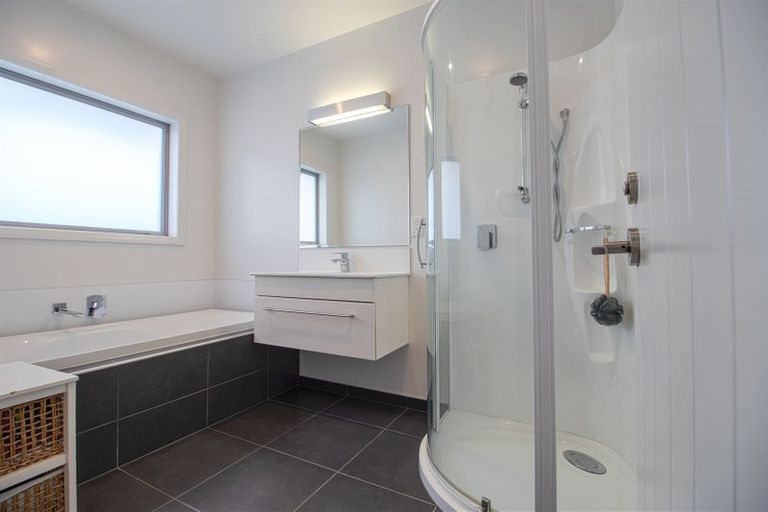 Photo of property in 25a Leistrella Road, Hoon Hay, Christchurch, 8025