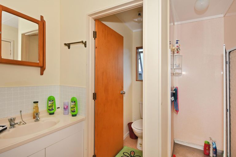 Photo of property in 61b Ross Street, Onerahi, Whangarei, 0110