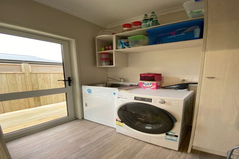 Photo of property in 8 Manatu Lane, Inglewood, 4330