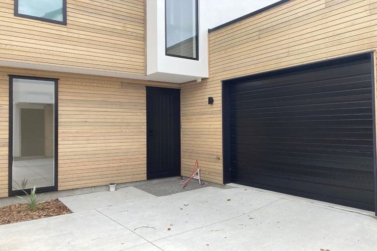 Photo of property in 97d Poulson Street, Addington, Christchurch, 8024