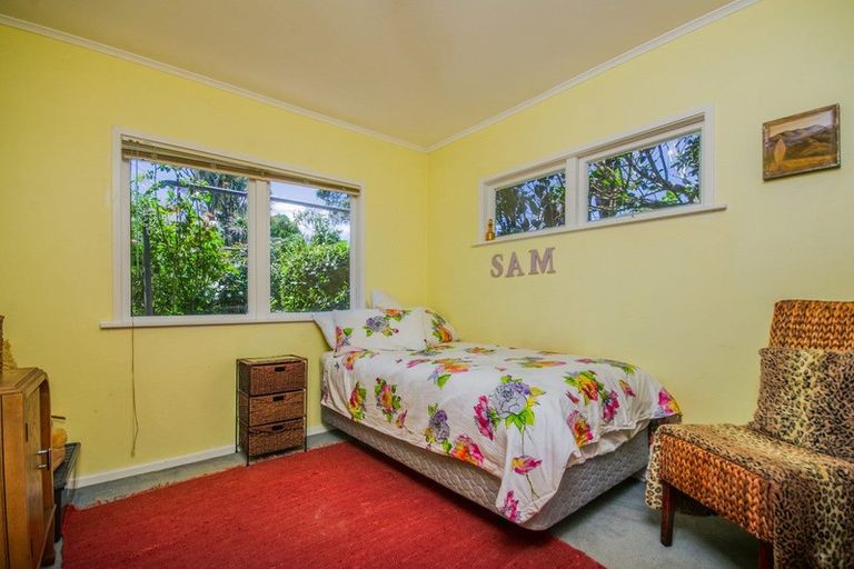 Photo of property in 9 Titoki Avenue, Mangere Bridge, Auckland, 2022