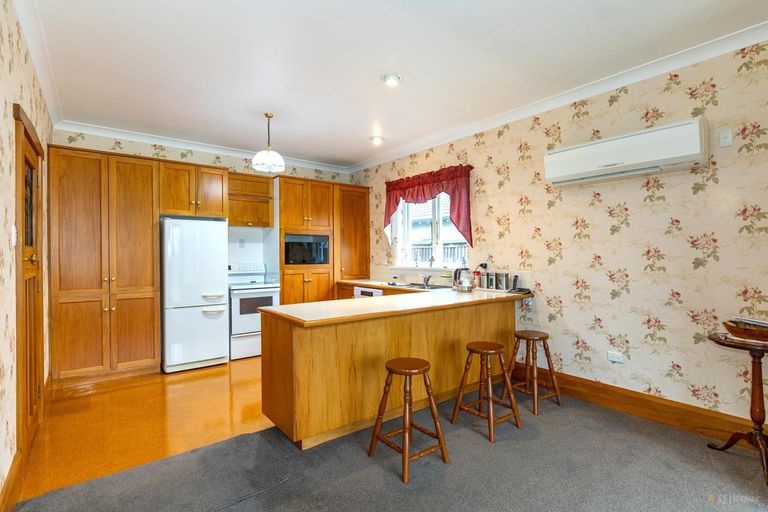Photo of property in 208 Otipua Road, West End, Timaru, 7910