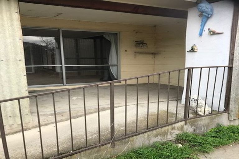 Photo of property in 5 Morris Road, Amberley, 7410