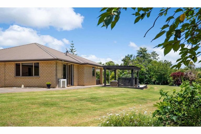Photo of property in 14 Campbell Lane, Kerikeri, 0230