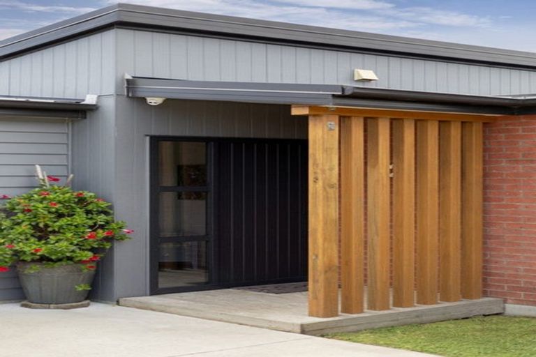 Photo of property in 132c Margaret Drive, Omokoroa, 3114