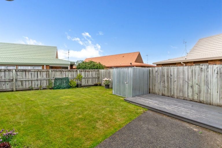 Photo of property in Holdsworth Villas, 2/47 William Donald Drive, Solway, Masterton, 5810