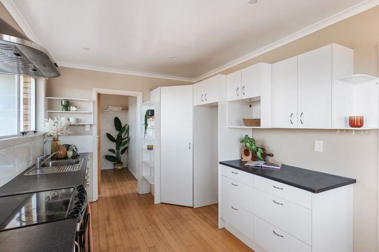 Photo of property in 2 Argyll Road, Greerton, Tauranga, 3112