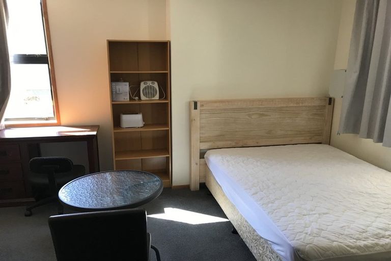 Photo of property in 1/46 Queen Street, North Dunedin, Dunedin, 9016