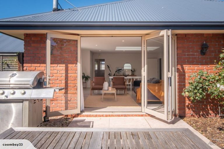 Photo of property in 22 Kotuku Crescent, Woolston, Christchurch, 8023