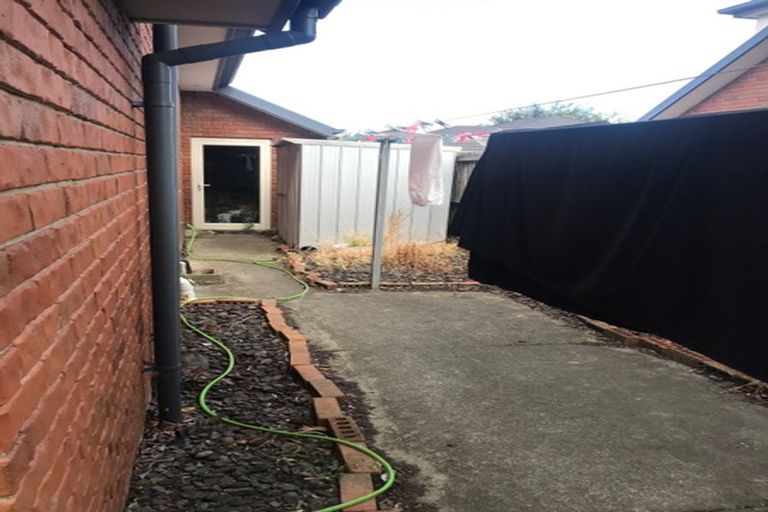 Photo of property in 36 Berkshire Drive, Avonhead, Christchurch, 8042