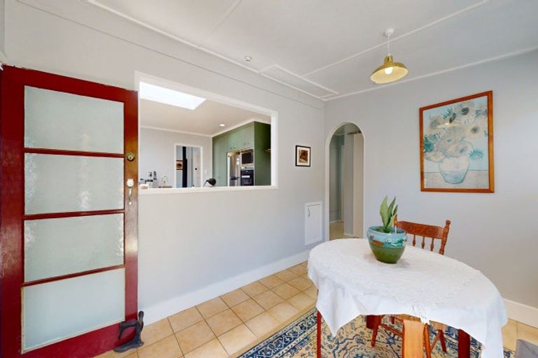 Photo of property in 102 Karaka Road, Thames, 3500