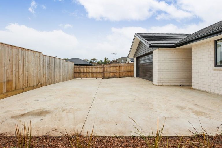 Photo of property in 7a Blennerville Close, Marton, 4710