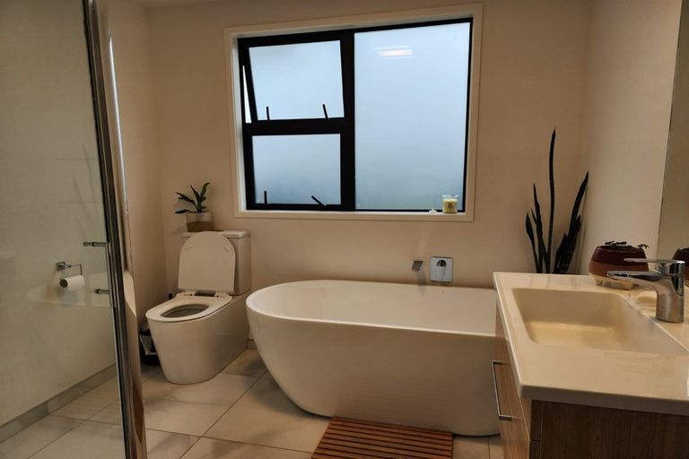 Photo of property in 52a Dillon Drive, Bell Block, New Plymouth, 4312