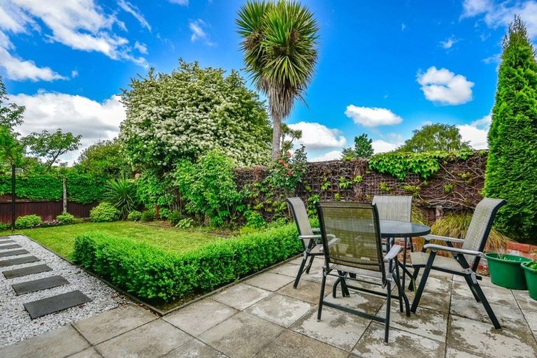 Photo of property in 2/124 Neville Street, Spreydon, Christchurch, 8024