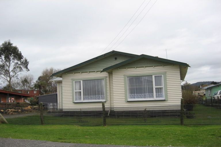 Photo of property in 10 Mills Street, Runanga, 7803