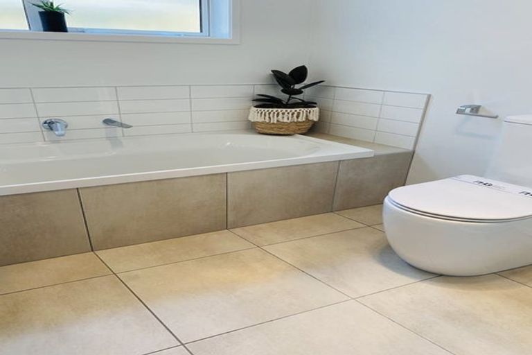 Photo of property in 11 Apostle Mews, Papamoa, 3118