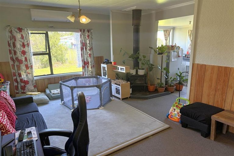 Photo of property in 15 Ranfurly Street, Runanga, 7803