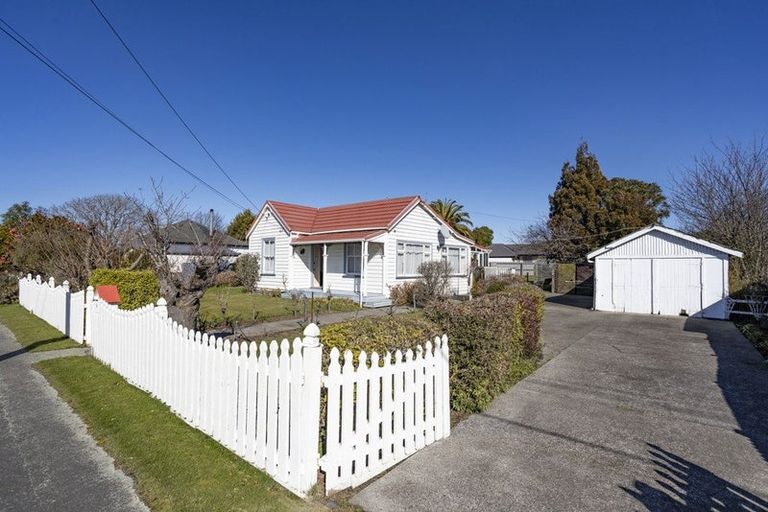Photo of property in 5 Wilson Street, Islington, Christchurch, 8042