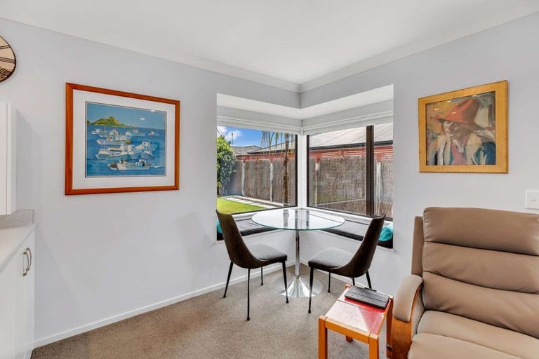 Photo of property in 12a Sussex Street, Levin, 5510