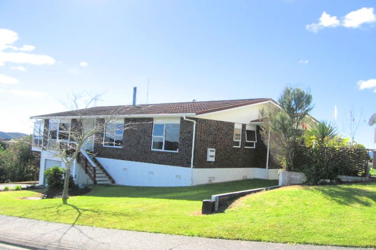 Photo of property in 61 Te Haumi Drive, Paihia, 0200