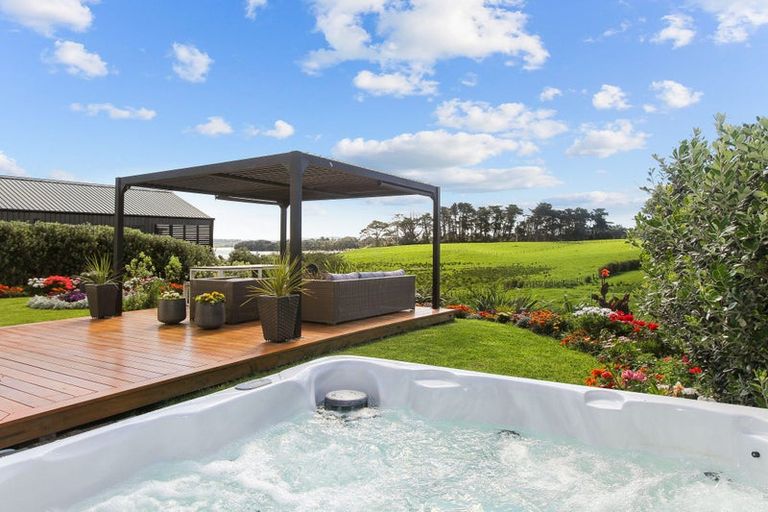 Photo of property in 6b Goble Road, Clarks Beach, Pukekohe, 2679