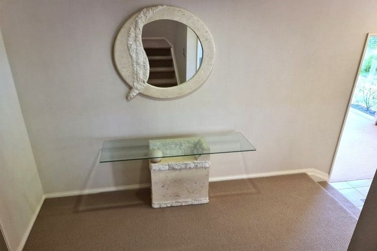 Photo of property in 21 Dunvegan Rise, East Tamaki Heights, Auckland, 2016