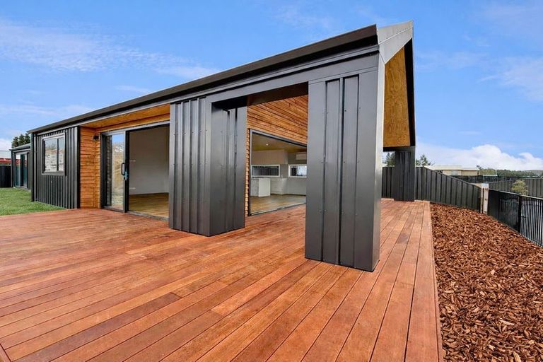 Photo of property in 21 Ohau Road, Twizel, 7901