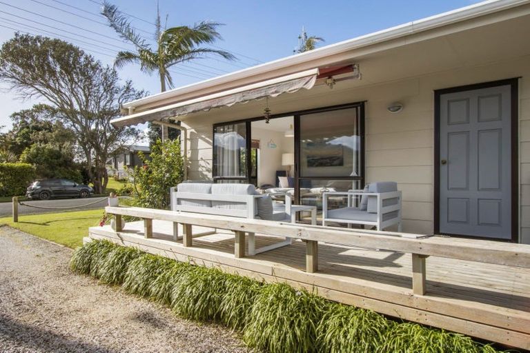 Photo of property in 31 Leo Street, Waihi Beach, 3611