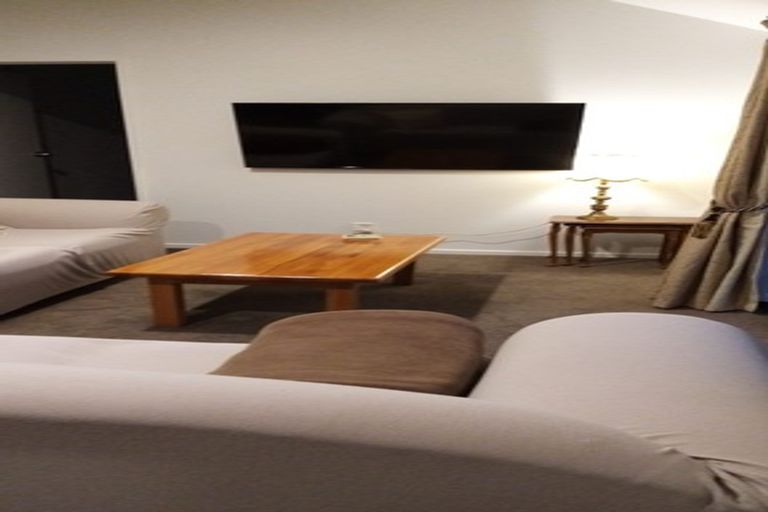 Photo of property in 2/15 Walton Street, Sydenham, Christchurch, 8023