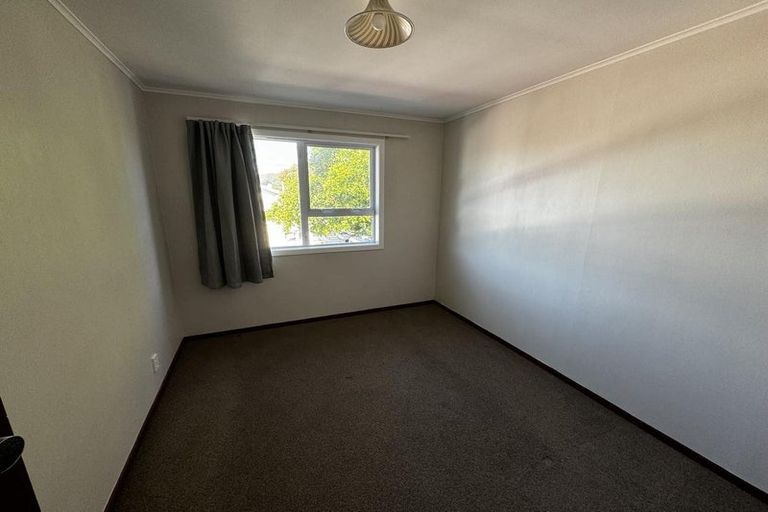 Photo of property in 1/52 Fitzherbert Street, Alicetown, Lower Hutt, 5010
