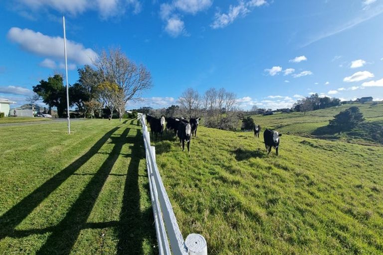 Photo of property in 303 Port Albert Road, Wellsford, 0900