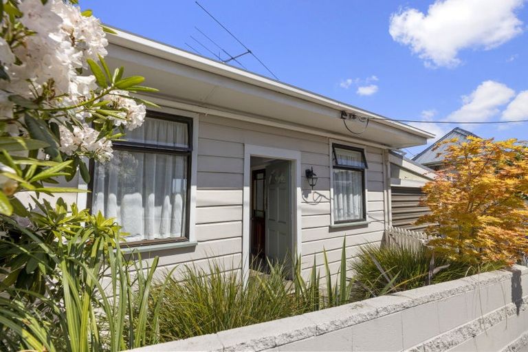 Photo of property in 6 Haig Street, Mornington, Dunedin, 9011