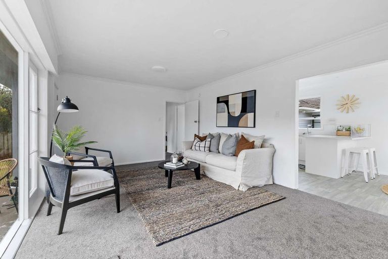 Photo of property in 31 Trafalgar Street, Westown, New Plymouth, 4310