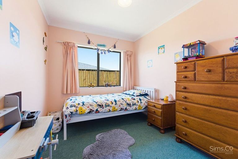 Photo of property in 14 Kelsi Street, Tawhero, Whanganui, 4501