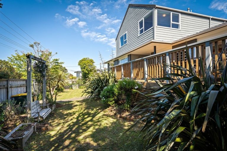 Photo of property in 150 Rawhiti Road, Pukerua Bay, 5026