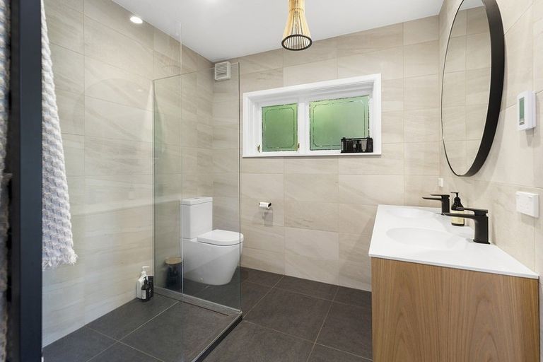 Photo of property in 70 Overtoun Terrace, Hataitai, Wellington, 6021