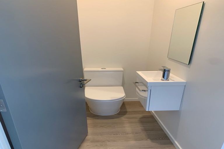 Photo of property in Northlake, 17 Mount Nicholas Avenue, Wanaka, 9305