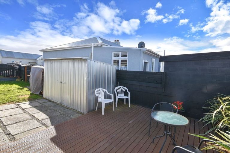 Photo of property in 35 Wesley Street, South Dunedin, Dunedin, 9012