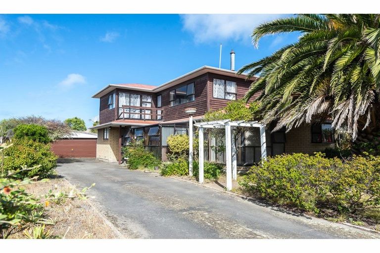 Photo of property in 116 Effingham Street, North New Brighton, Christchurch, 8083