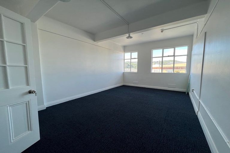 Photo of property in Above Ex Murphys Bar, 226 Jackson Street, Petone, Lower Hutt, 5012