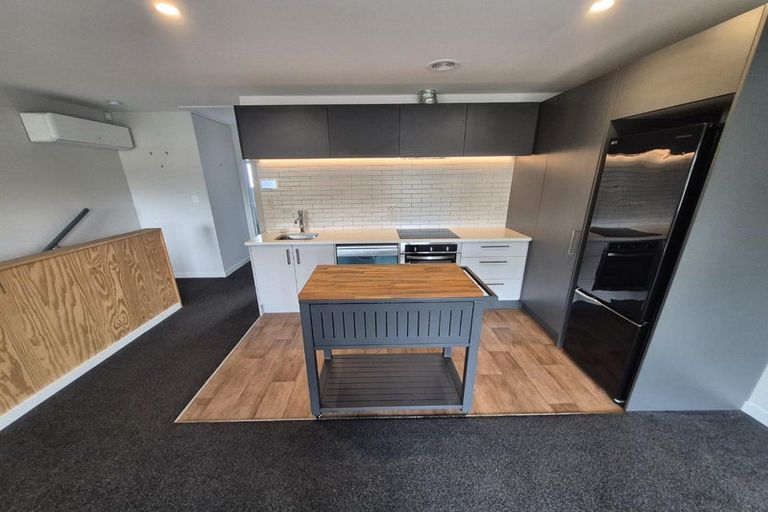 Photo of property in 2/88 Poulson Street, Addington, Christchurch, 8024