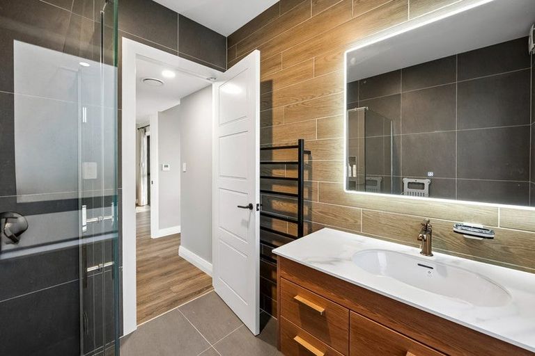 Photo of property in 11 Rongoa Road, Okura Bush, Silverdale, 0794